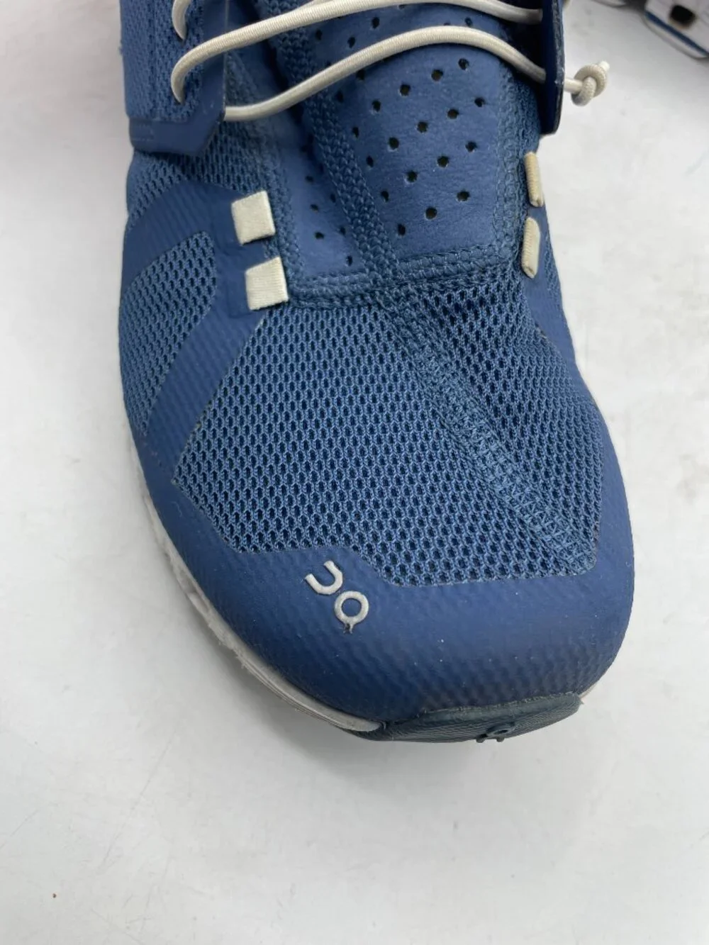 ON Women's Cloud 5 Navy Bleu White Running Sneakers Shoes Size 8.5